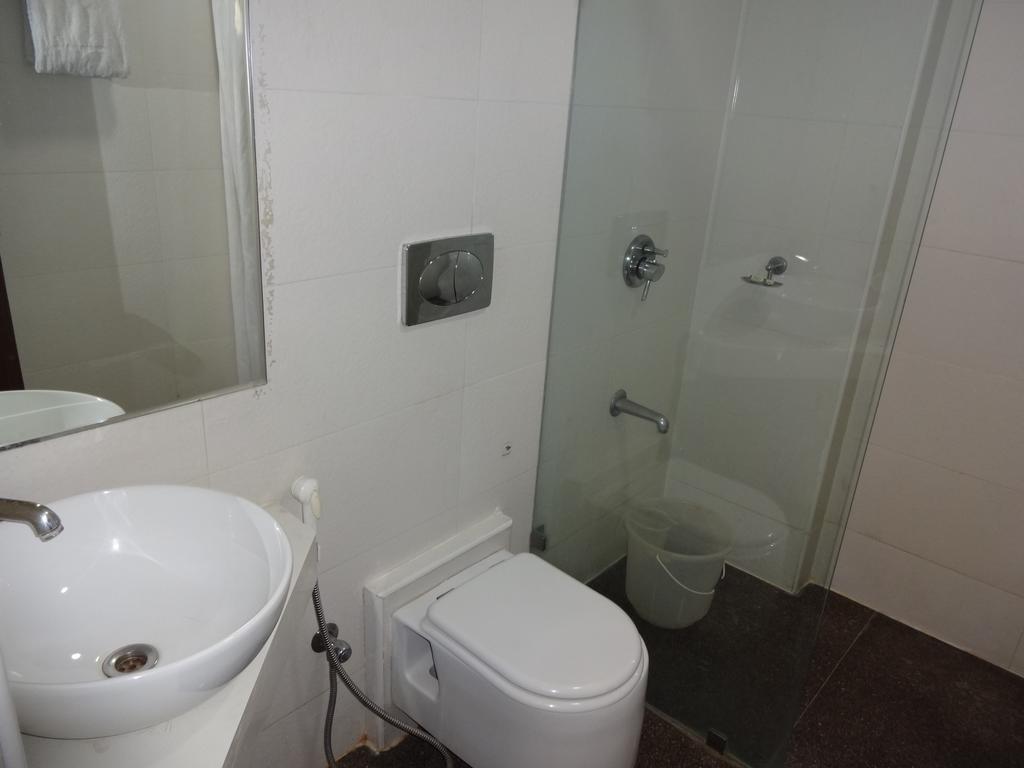 Continental Park Hotel Vijayawāda Room photo