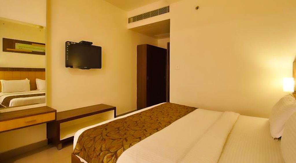 Continental Park Hotel Vijayawāda Exterior photo