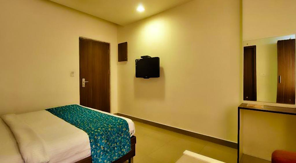 Continental Park Hotel Vijayawāda Exterior photo
